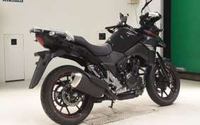 SUZUKI Vｽﾄﾛｰﾑ250A 2003