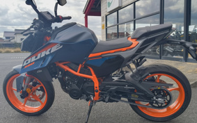 KTM 390 DUKE 2024 JPJ40
