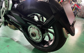 MV AGUSTA STRADALE 800 2019 ZCGS320