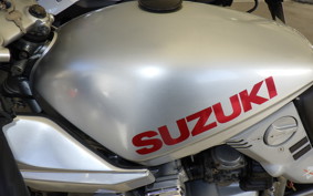 SUZUKI GSX750S KATANA GR71A