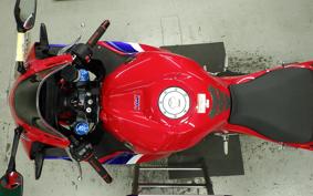 HONDA CBR600RR 2025 PC40