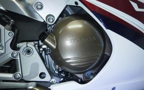 HONDA VFR800F 2022 RC79