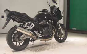 HONDA CB1300SB SUPER BOLDOR 2025 SC54