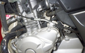 SUZUKI GSR250