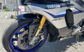 YAMAHA YZF-R1 M 2016 RN40