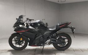 YAMAHA YZF-R25 RG10J