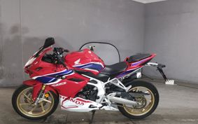 HONDA CBR250RR MC51