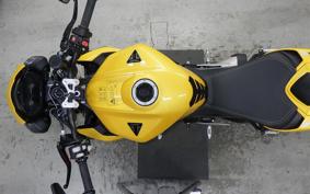 TRIUMPH STREET TRIPLE RS 2025