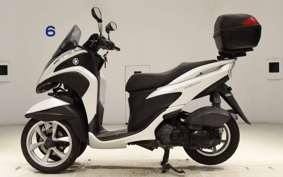 YAMAHA TRICITY 125 SE82J