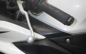 YAMAHA YZF-R25 A 2022 RG43J