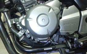SUZUKI GSR250 2025
