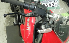 DUCATI HYPERSTRADA 820 2013