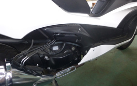 HONDA SILVERWING400GT 2015 NF03