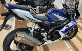 SUZUKI GSX-R1000 2005 B6121