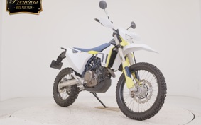 HUSQVARNA 701ED 2022