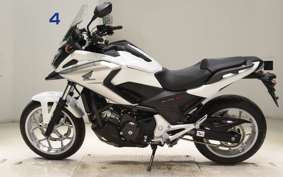 HONDA NC750X 2017 RC90