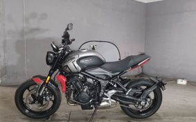 TRIUMPH TRIDENT 660 LGL10U