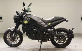 BENELLI レオンチーノ250