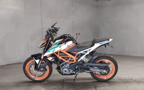 KTM 390 DUKE 2017 JPJ40