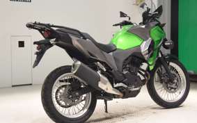 KAWASAKI VERSYS X250Aﾂｱﾗｰ 1983 LE250D