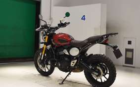 TRIUMPH SCRAMBLER400X 2025