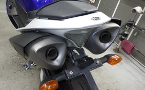 YAMAHA YZF-R1 2013