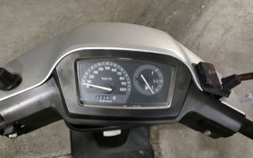 SUZUKI ADDRESS V100 CE13A