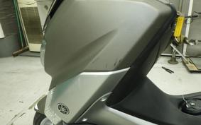 YAMAHA N-MAX SE86J