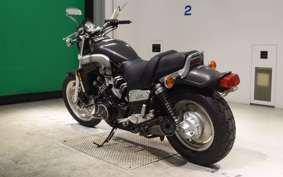 YAMAHA VMAX 1999