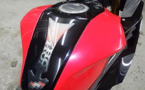 HONDA CBR150R 2001