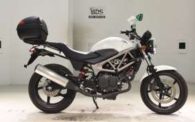 HONDA VTR 250 Gen. 2 2016 MC33