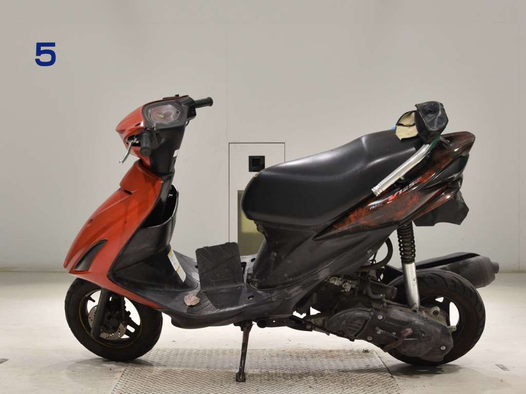 Фото Suzuki ADDRESS V125 S с японского аукциона