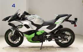 KAWASAKI NINJA7ﾊEVEﾘｯﾄﾞ 2025 CX500A