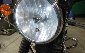 TRIUMPH BONNEVILLE T100 2016