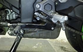 KAWASAKI ZX-25R ZX250E