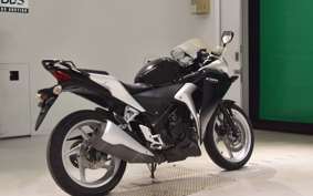HONDA CBR250R GEN 3 1999 MC41