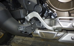 HONDA CRF1100L AFRICA TWIN 2020 SD10