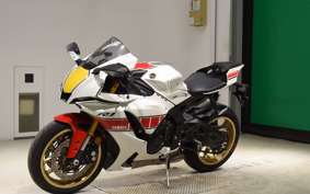 YAMAHA YZF-R1 2022 RN65J