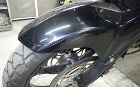 SUZUKI Vｽﾄﾛｰﾑ650 2005