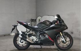 HONDA CBR250RR MC51