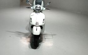 VESPA GTS150SUPER M4590