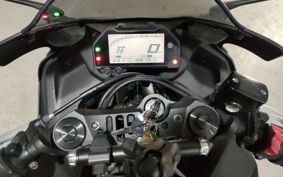 YAMAHA YZF-R3 2021 RH13J