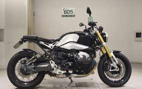 BMW R NINE T 2014