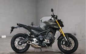 YAMAHA MT-09 RN34J