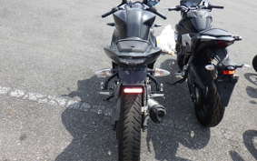 YAMAHA YZF-R125