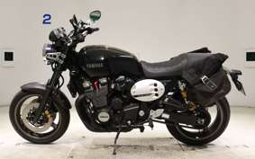 YAMAHA XJR1300 C 2017