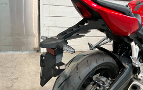 HONDA CBR650R E-Clutch 2026 RH17