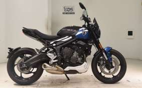 TRIUMPH TRIDENT 660 2025