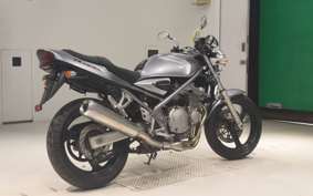 SUZUKI BANDIT 250 Gen.2 GJ77A