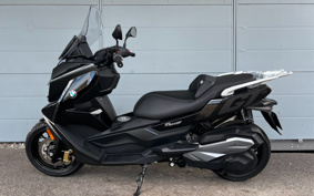 BMW C400GT TRIPLE BLACK 2024 0C61